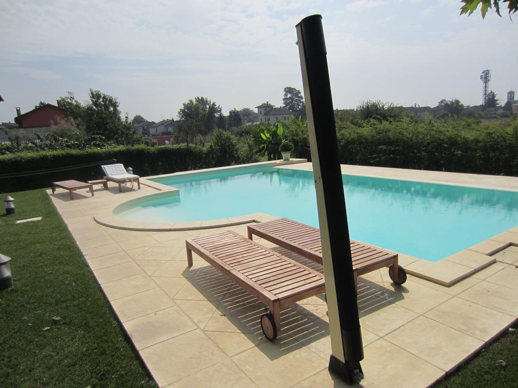 Marinella B&B Cornale Kültér fotó