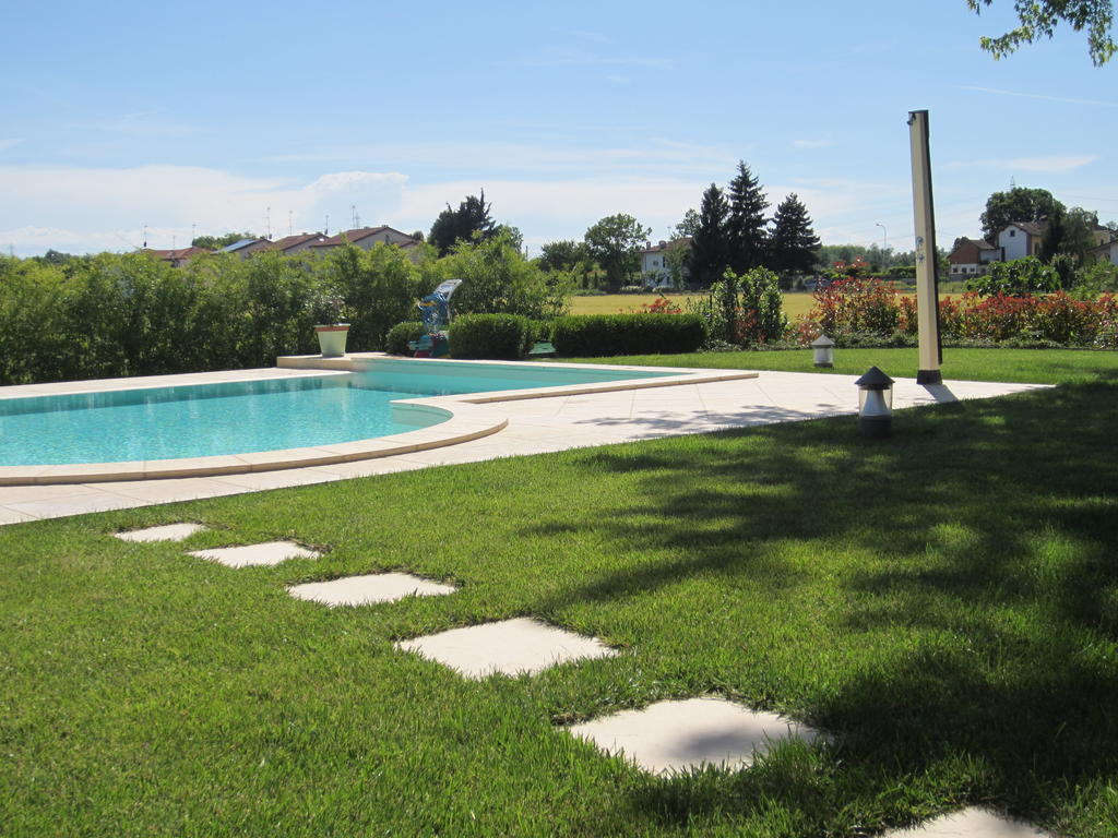 Marinella B&B Cornale Kültér fotó