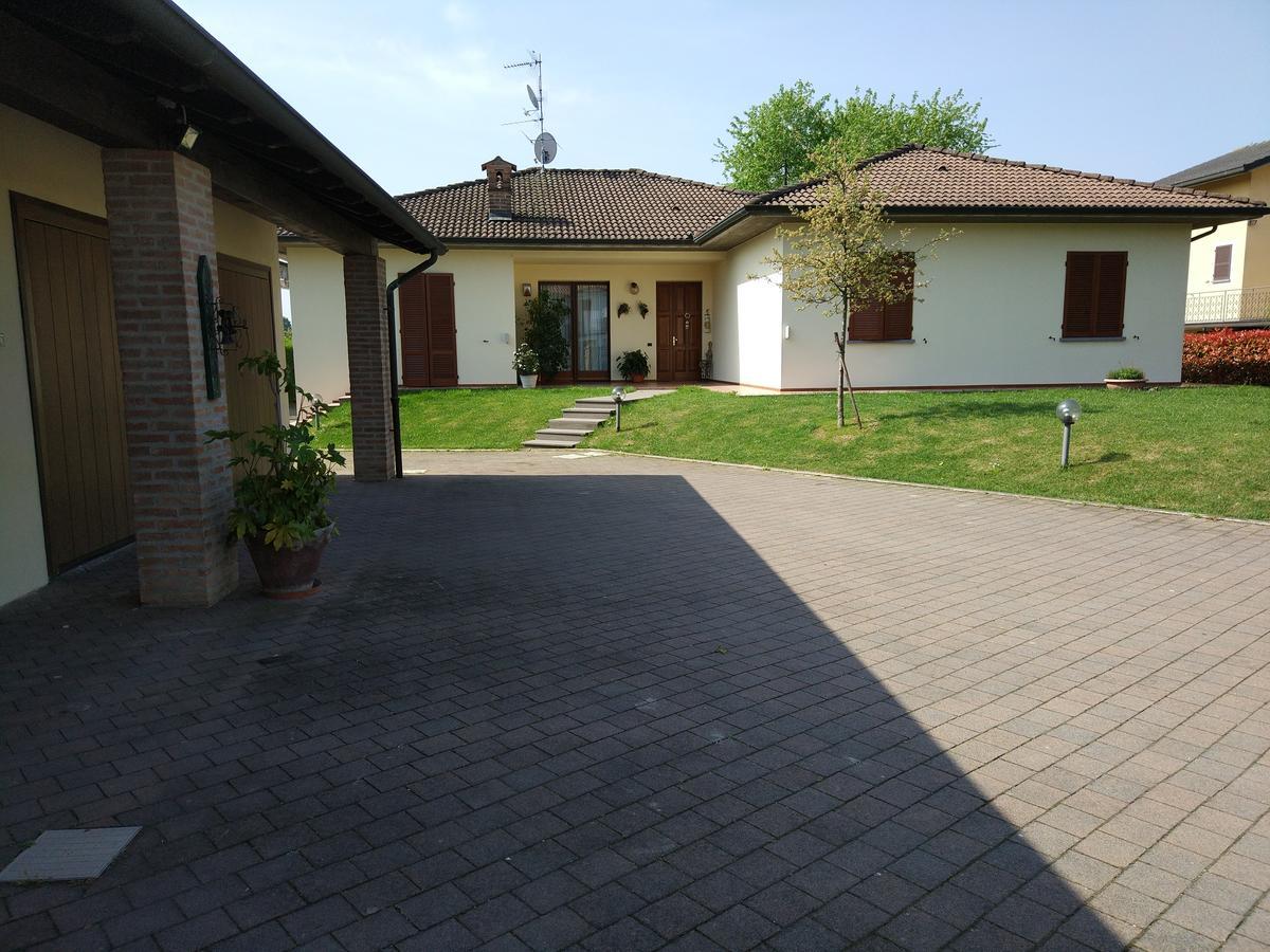 Marinella B&B Cornale Kültér fotó