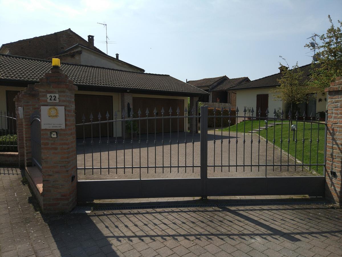 Marinella B&B Cornale Kültér fotó
